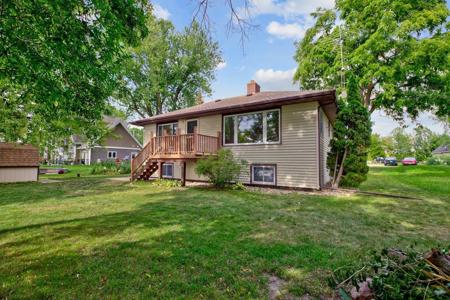 46942 Glens Beach