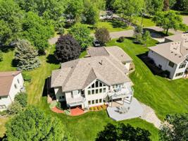 11585 Interlachen