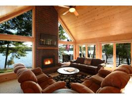1512 N Mallard Drive