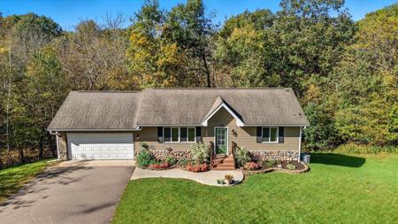 119 Vadnais Lane