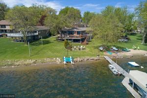 9286 Bavaria Beach Road