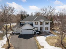 3981 Country Oaks