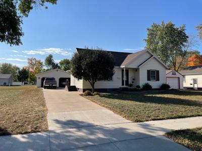 515 Oak N