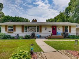 615 Saint Louis E