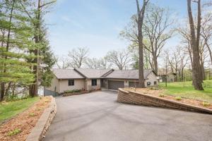 1373 Bayview