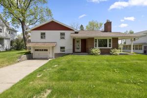612 Main N