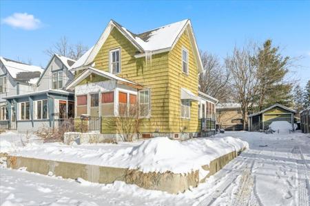 322 N 5th Street N