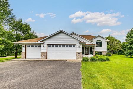 29084 Machmeier Court