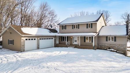 5023 W Lake Mary Drive SW