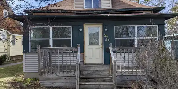 920 3rd