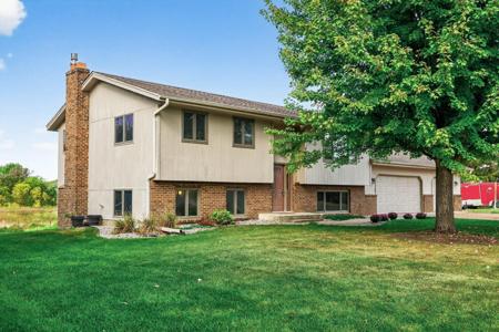 18076 Wellington Avenue