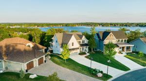 14169 Shady Beach NE