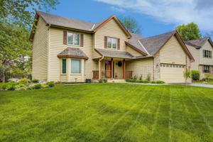 8320 Lake