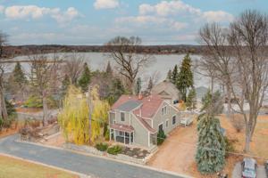 5023 Edgewater
