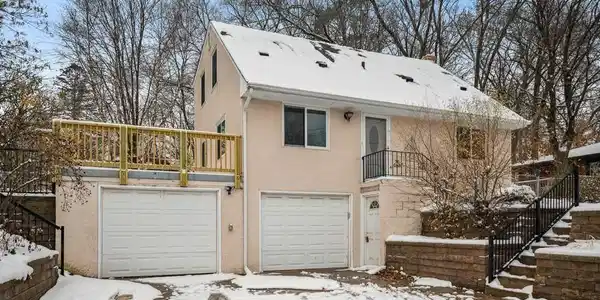 1405 Mahtomedi