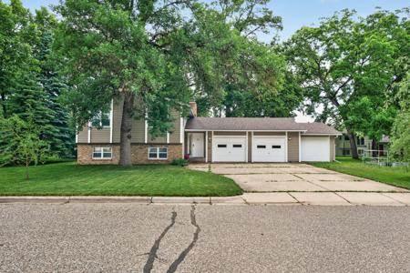 1310 Woods Circle