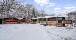 16286 Maple Knoll