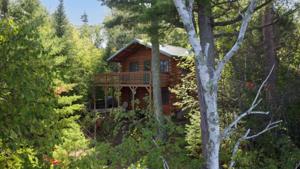 2565 Birch Point
