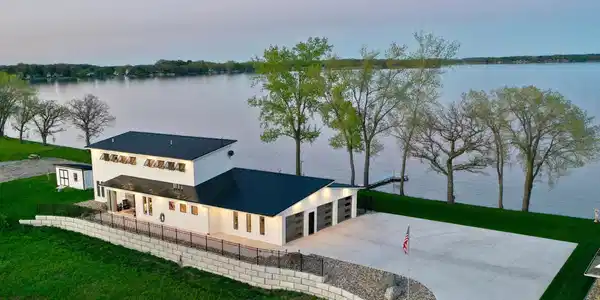 6235 County Road 4 NE