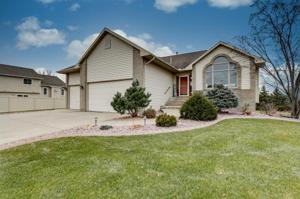 1225 Lakeview Parkway