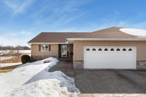 290 Orchard Court