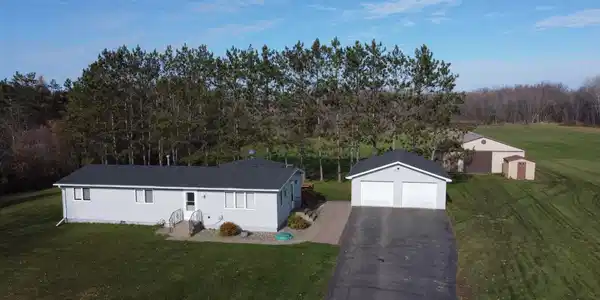 834 Air Park