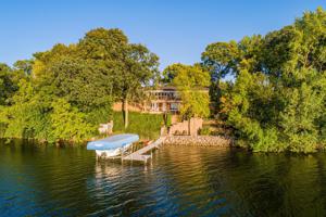 6240 County Road 9 NE