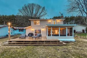 27971 Bay Shore NW