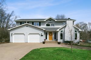 105 Twin Lake