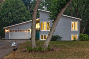6341 Minnewashta Woods