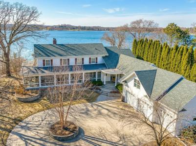 5375 Carlson Road