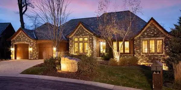 1620 Locust Hills Place