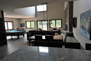 36943 Sundance Loop