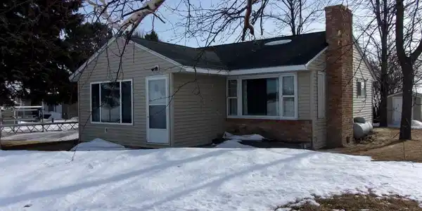 166 Dewey Street