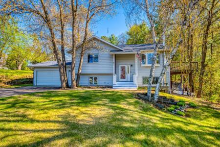 101 Summit Avenue W
