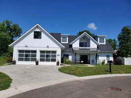 1051 Landing