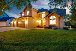 13704 Sunset Lake