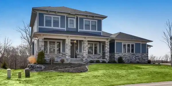 6811 Lily Lane