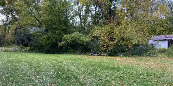 500 W Pleasant Street