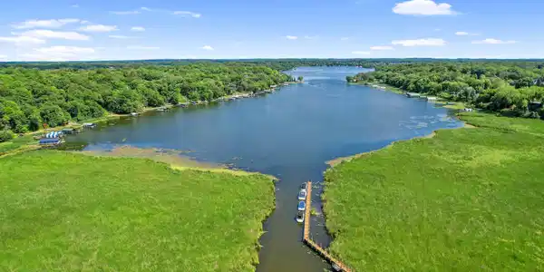 350 North Arm