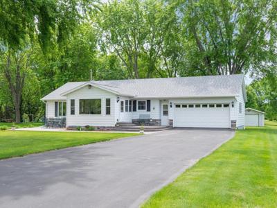 10557 County 95