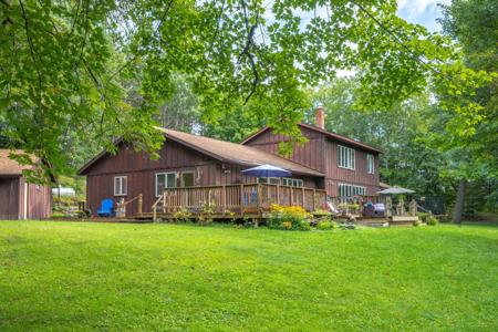 898 River Shore Lane