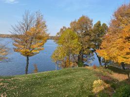 xxxx1 Lake Geneva Road NE