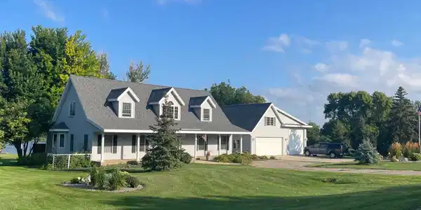 560 Horseshoe