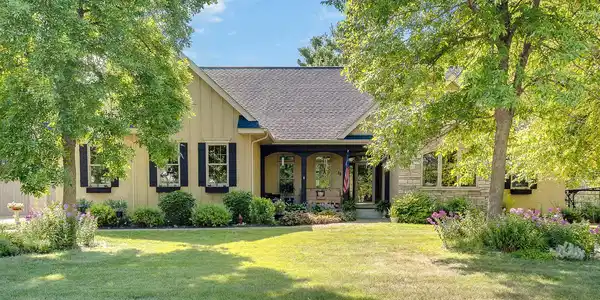 78 Evergreen Court