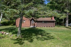 3943 Red Wing NE