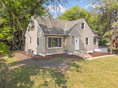 8508 Waters Edge