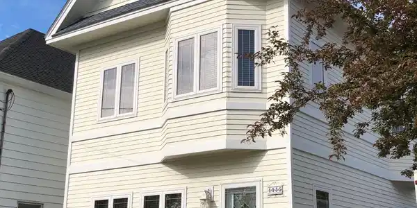 1135 Lake