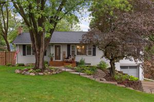 2871 Lakeview