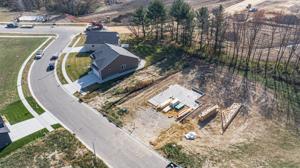 3260 Allison NE